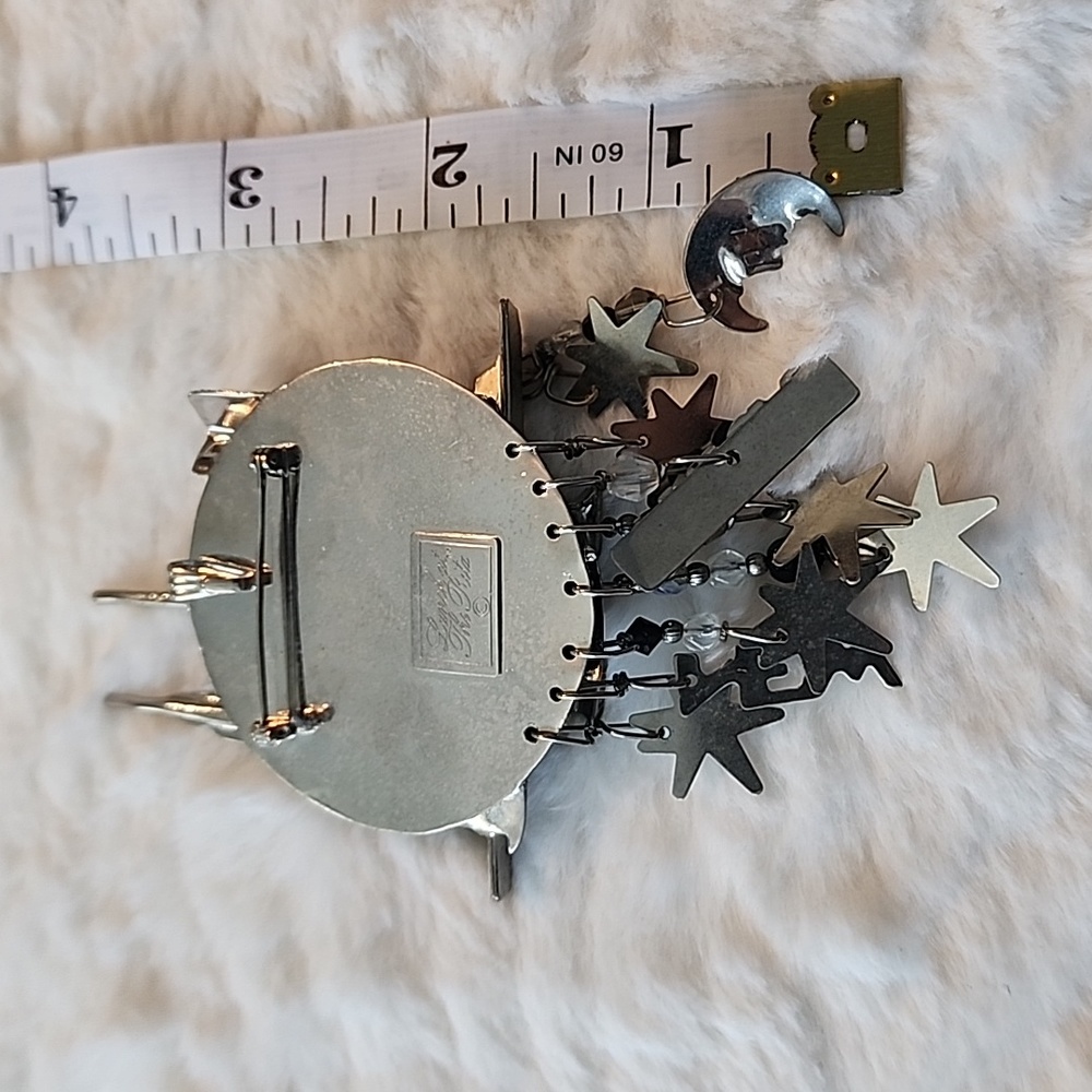 **Rare** Lunch At The Ritz NEW YORK CITY LIGHTS SKYLINE DRIVE Pin Brooch Pendant - Picture 8 of 13